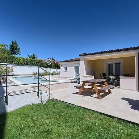 Villa Manuela Comfortable Pula